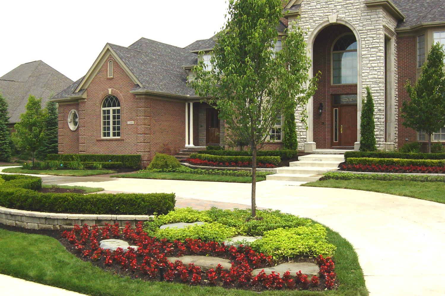 Front Yard Landscape Photos
 Front Yard Landscaping Ideas