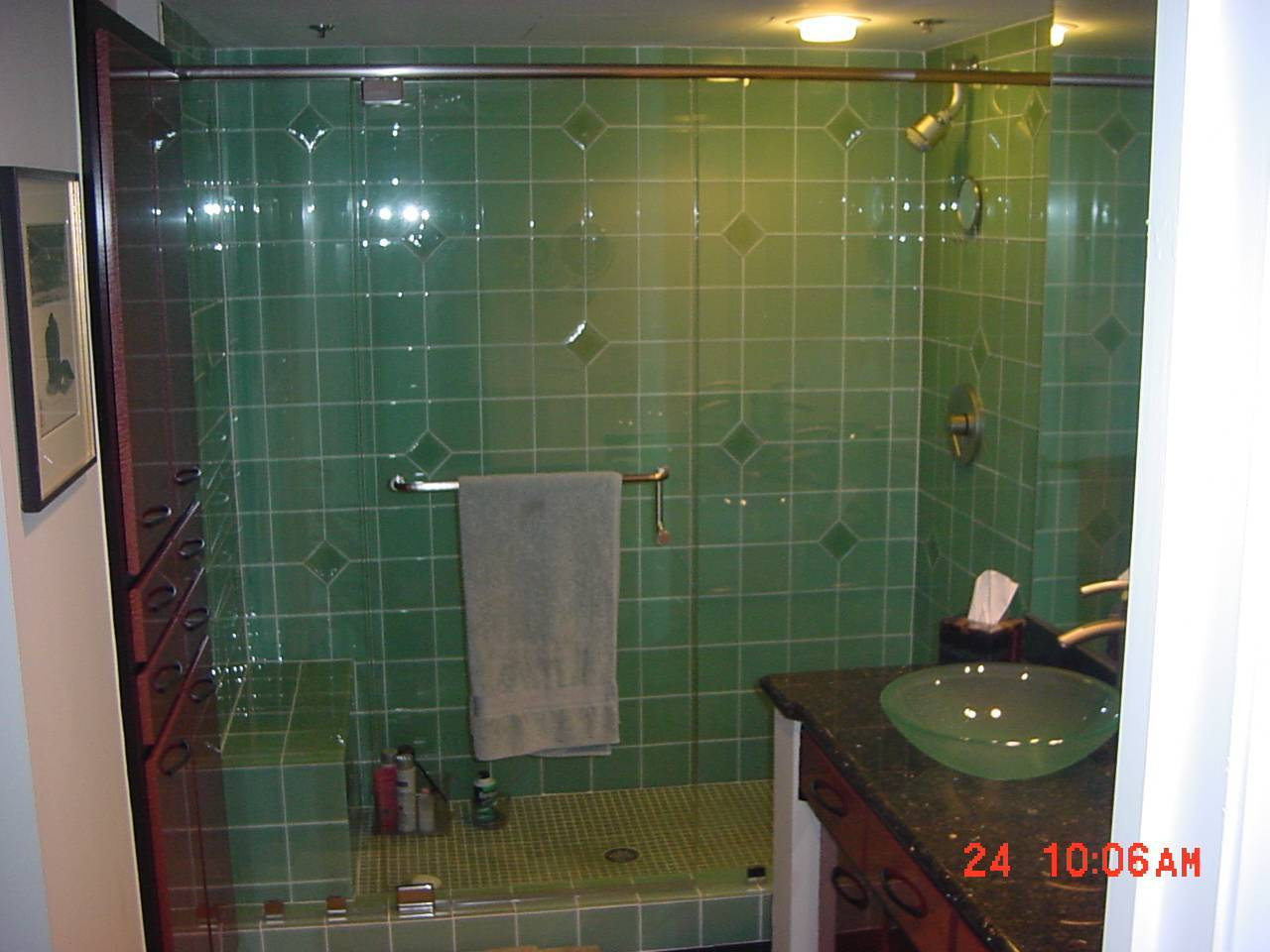 Glass Tile Bathroom Ideas
 27 nice pictures of bathroom glass tile accent ideas