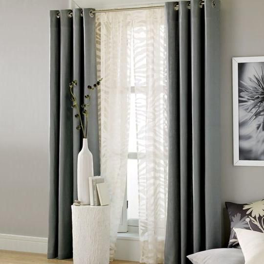 Grey Living Room Curtains
 Grey Living Room Curtain Ideas