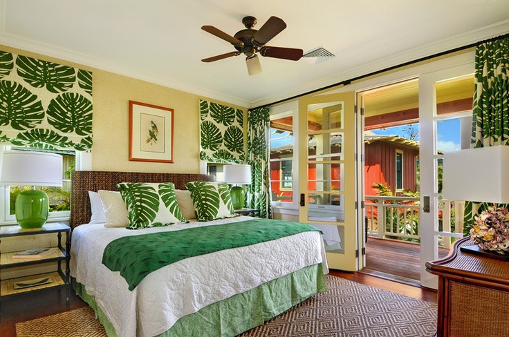 Hawaiian Bedroom Decor
 39 Bright Tropical Bedroom Designs