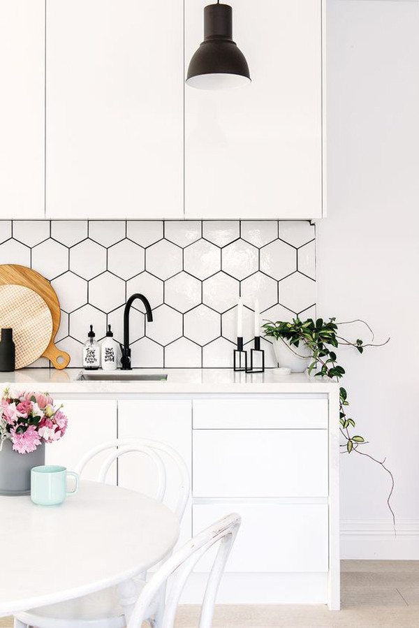 Hexagon Kitchen Backsplash
 25 Stylish Hexagon Tiles For Kitchen Walls And