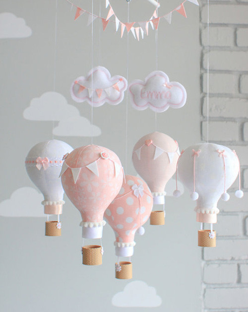 Hot Air Balloon Baby Decor
 DIY Hot Air Balloon Nursery Theme Decor Ideas for Baby