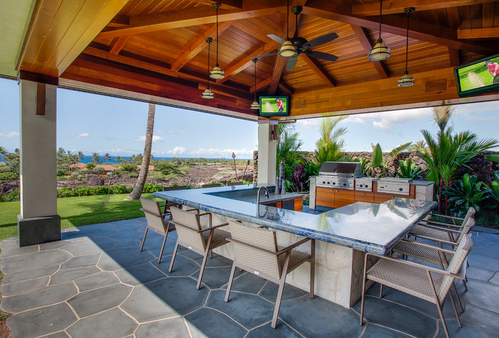 Houzz Outdoor Kitchen
 A Look At Some Outdoor Kitchens From Houzz