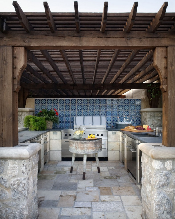 Houzz Outdoor Kitchen
 A Look At Some Outdoor Kitchens From Houzz