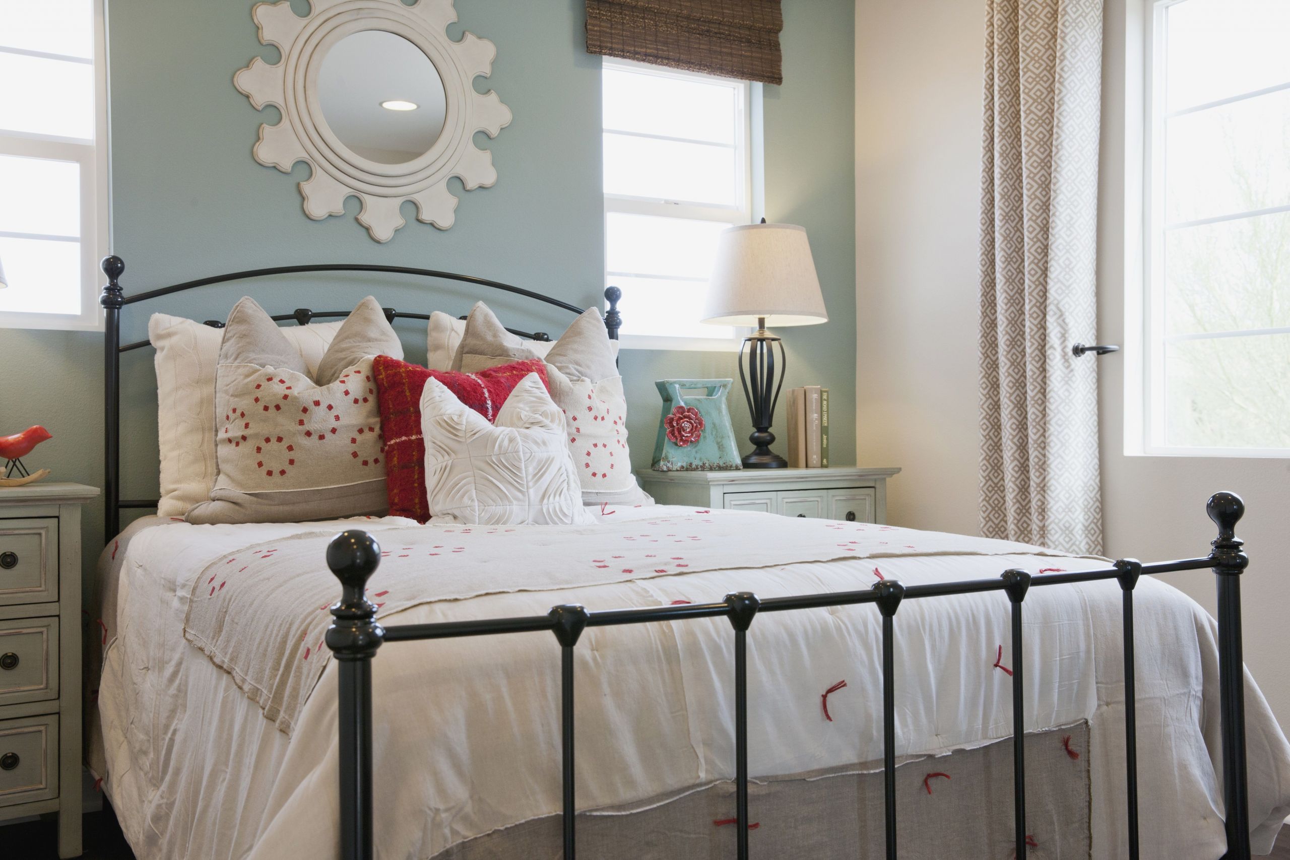 Images Of Shabby Chic Bedrooms Lovely S and Tips for Decorating A Shabby Chic Bedroom
