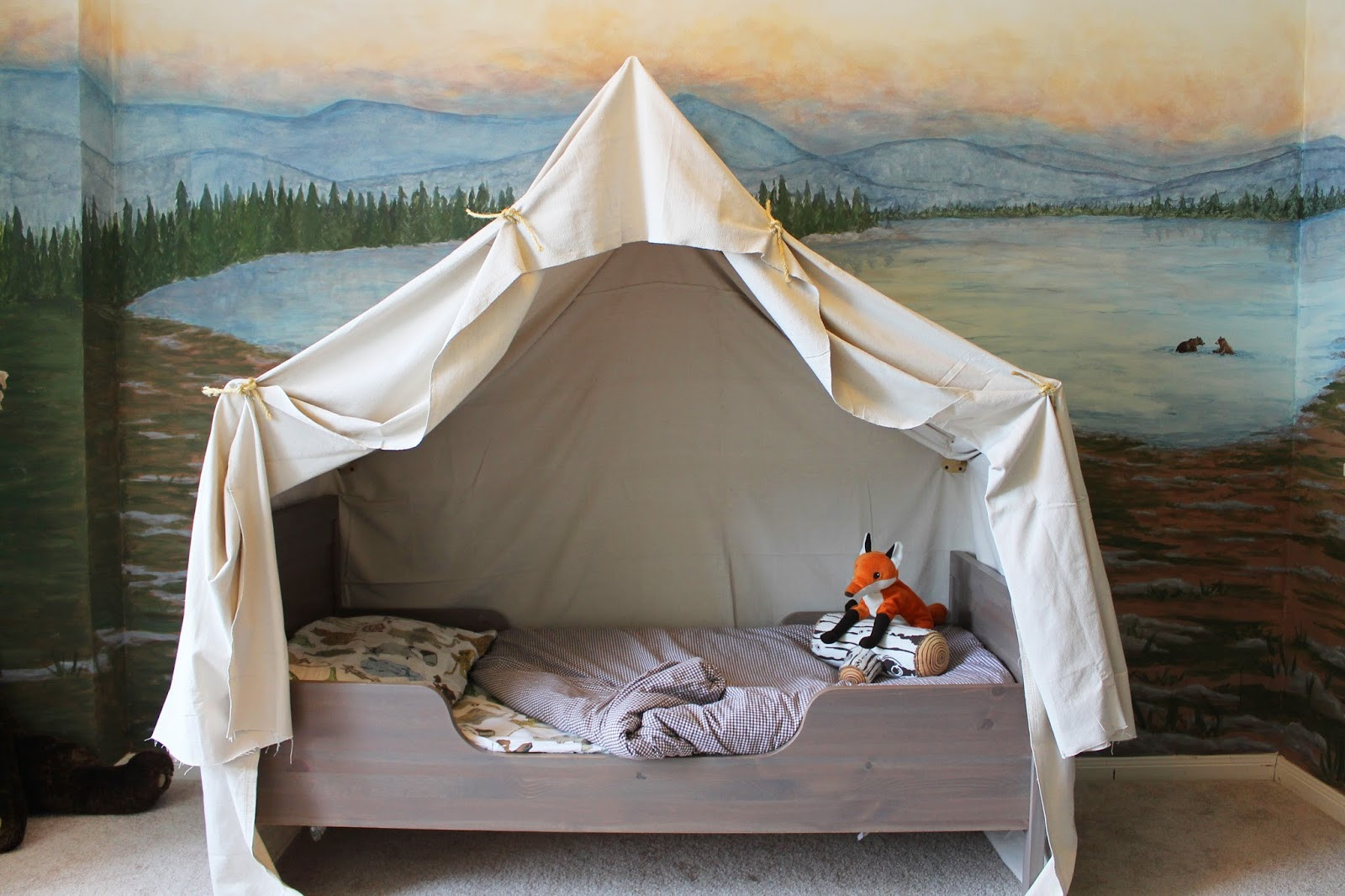 Kids Bedroom Tent
 Remodelaholic