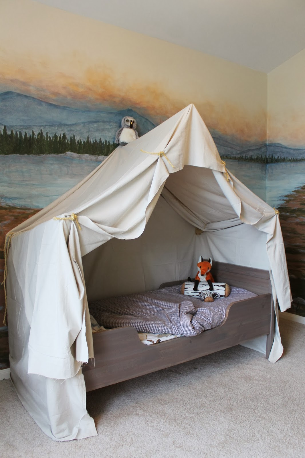 Kids Bedroom Tent
 Remodelaholic