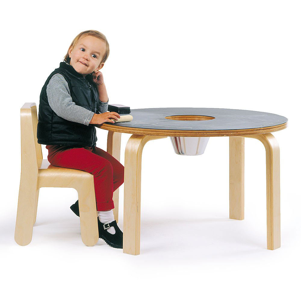 Kids Desk Table
 20 Cool Kids Desks for Painting and Writing