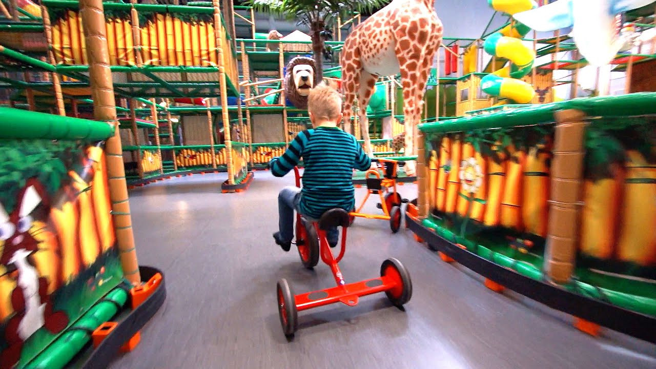 Kids Indoor Playground
 Bike Race Family Fun for Kids at Busfabriken Norrköping