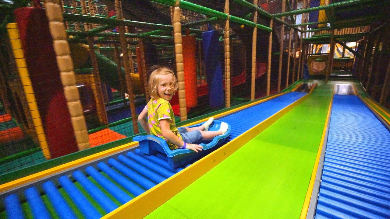 Kids Indoor Playground
 Fun Sled Slide Race at Busfabriken Lekland indoor