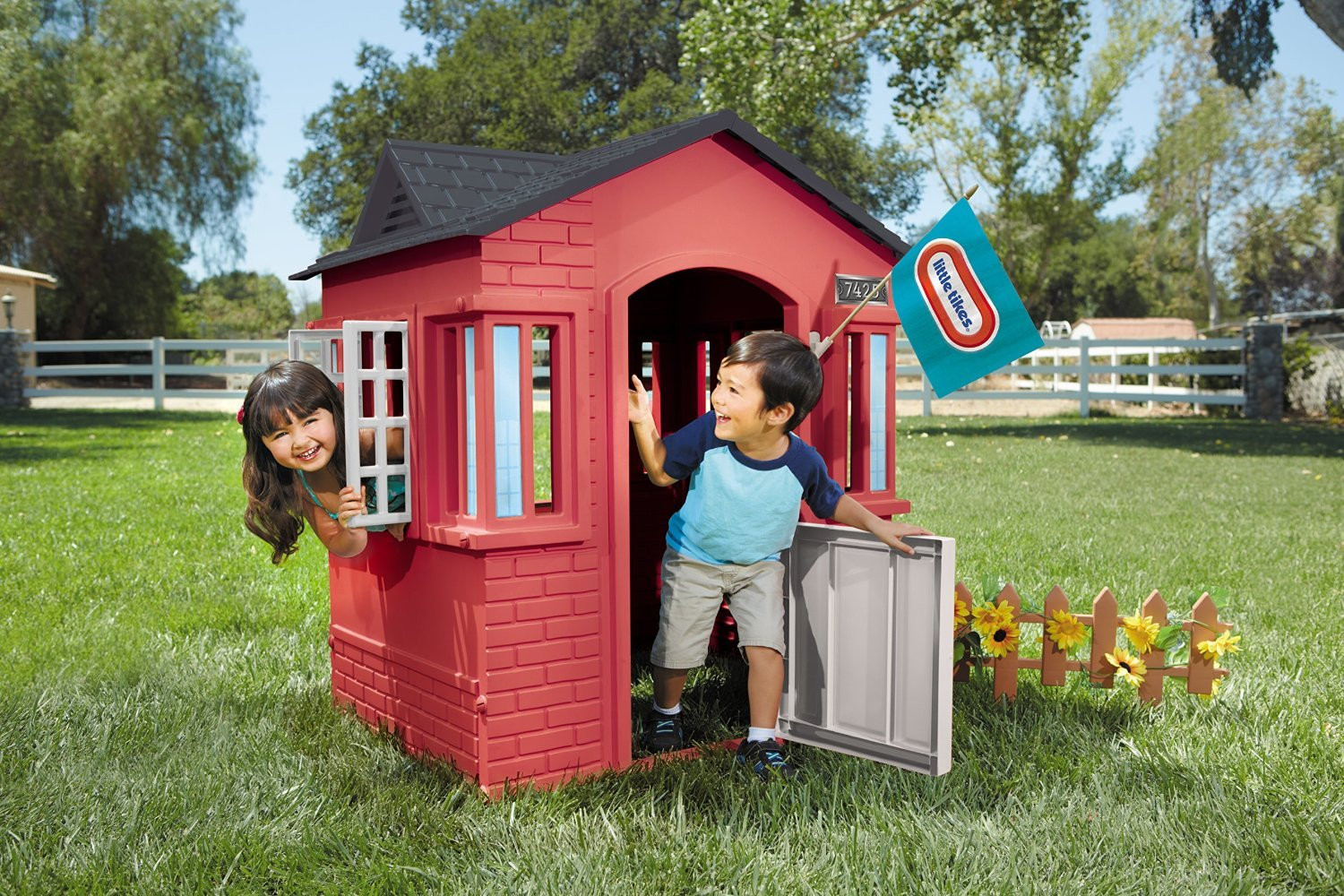 Kids Outdoor Plastic Playhouse
 Children Playhouse Plastic Kids Outdoor Garden Log Cabin