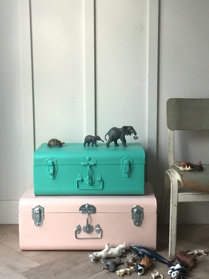 Kids Storage Trunk
 Metal Trunks Are The Perfect Kids Storage Solution