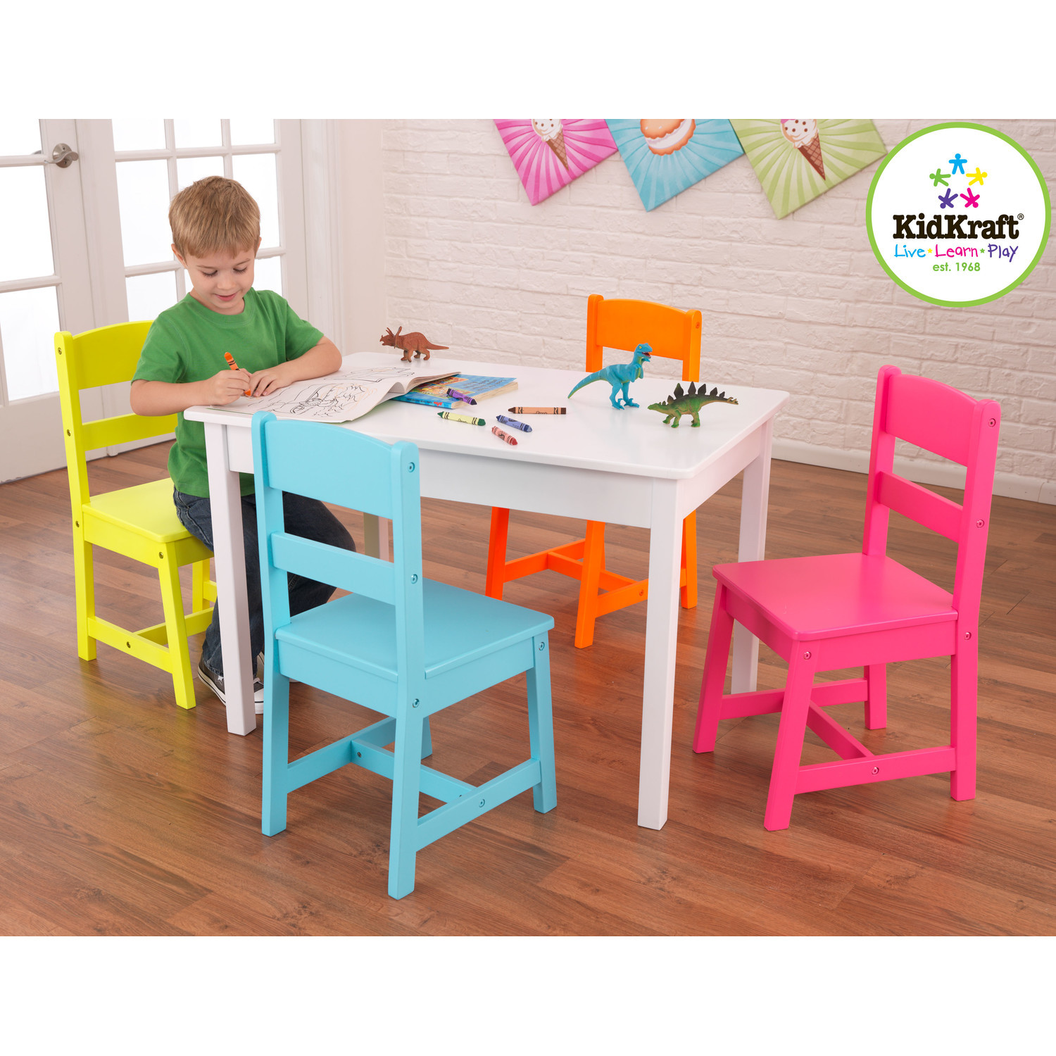 Kids Table Walmart
 Simple and Minimalist Table and Chair for Toddlers – HomesFeed