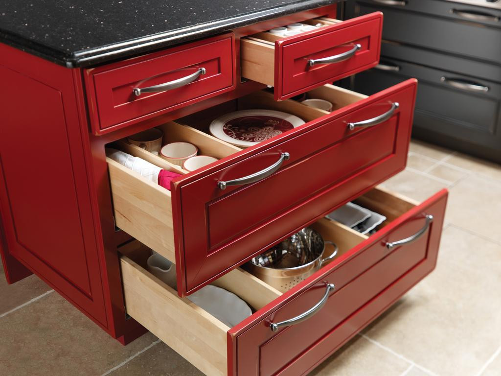 Kitchen Base Cabinets With Drawers
 The Kitchen Cabinet Drawer Discussion Best line Cabinets