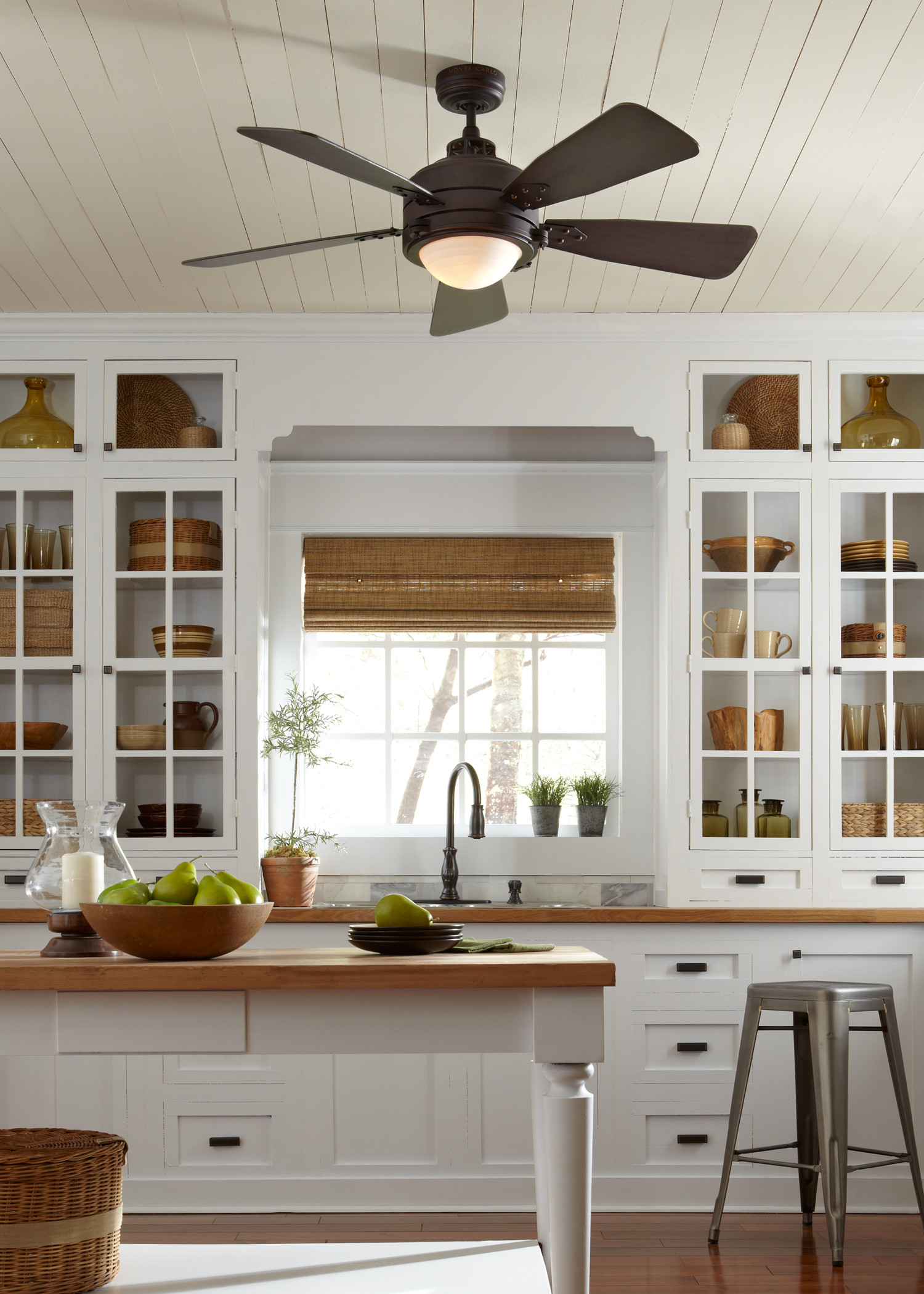 Kitchen Ceiling Fan With Light
 10 Tips To Help You Get the Right Ceiling fan for kitchen