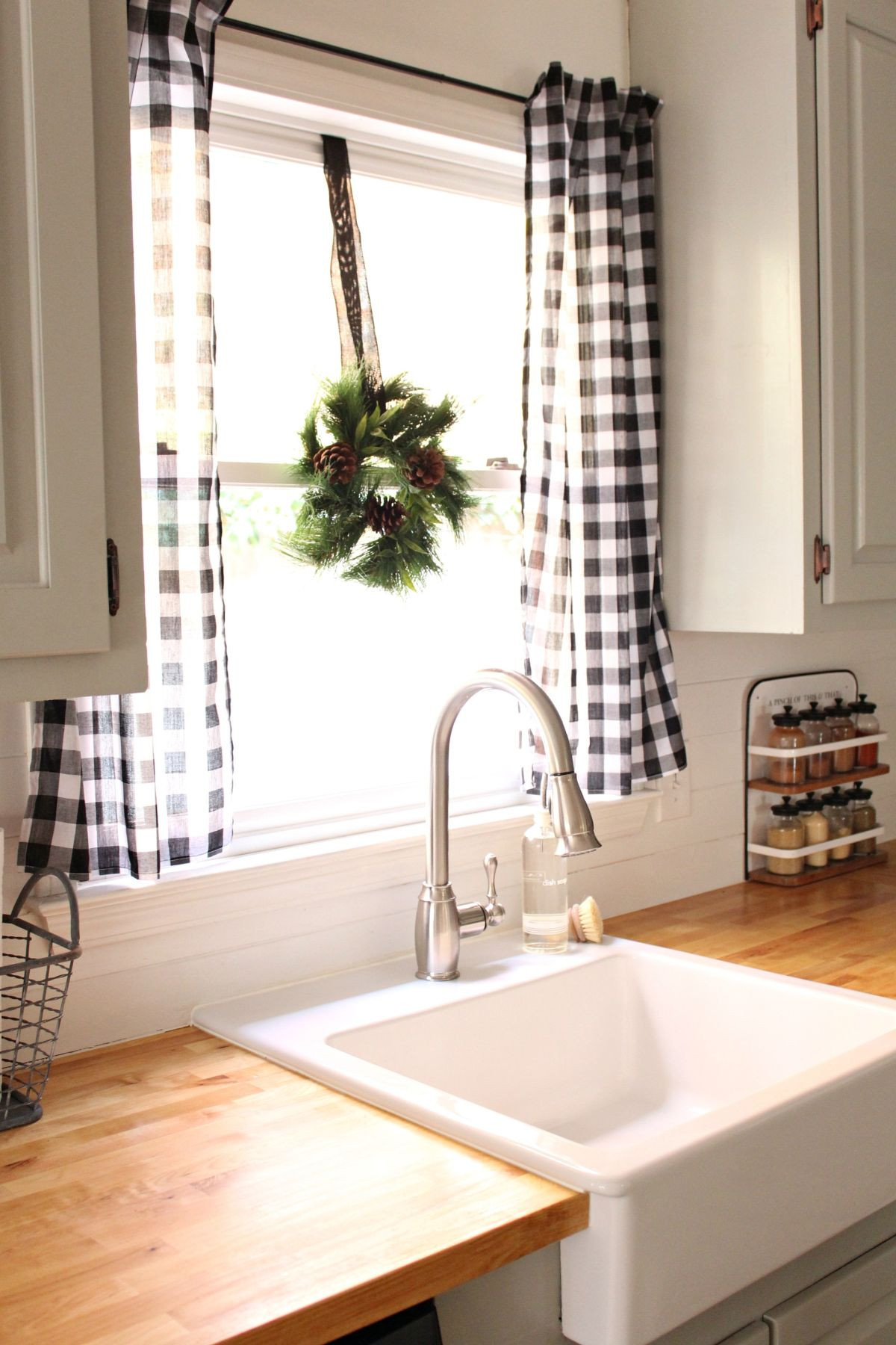 Kitchen Curtains And Valances
 10 Best Patterns For Kitchen Curtains