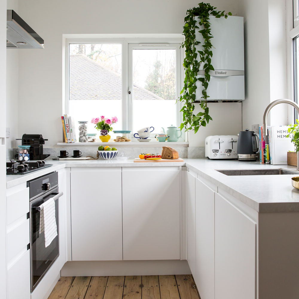 Kitchen Designs Small Space
 Small kitchen ideas – Tiny kitchen design ideas for small