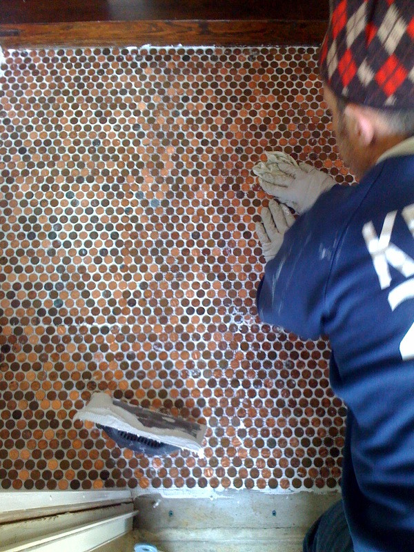 Kitchen Floor Made Of Pennies
 How To Make A Beautiful Floor With A Few Pennies Sq Ft