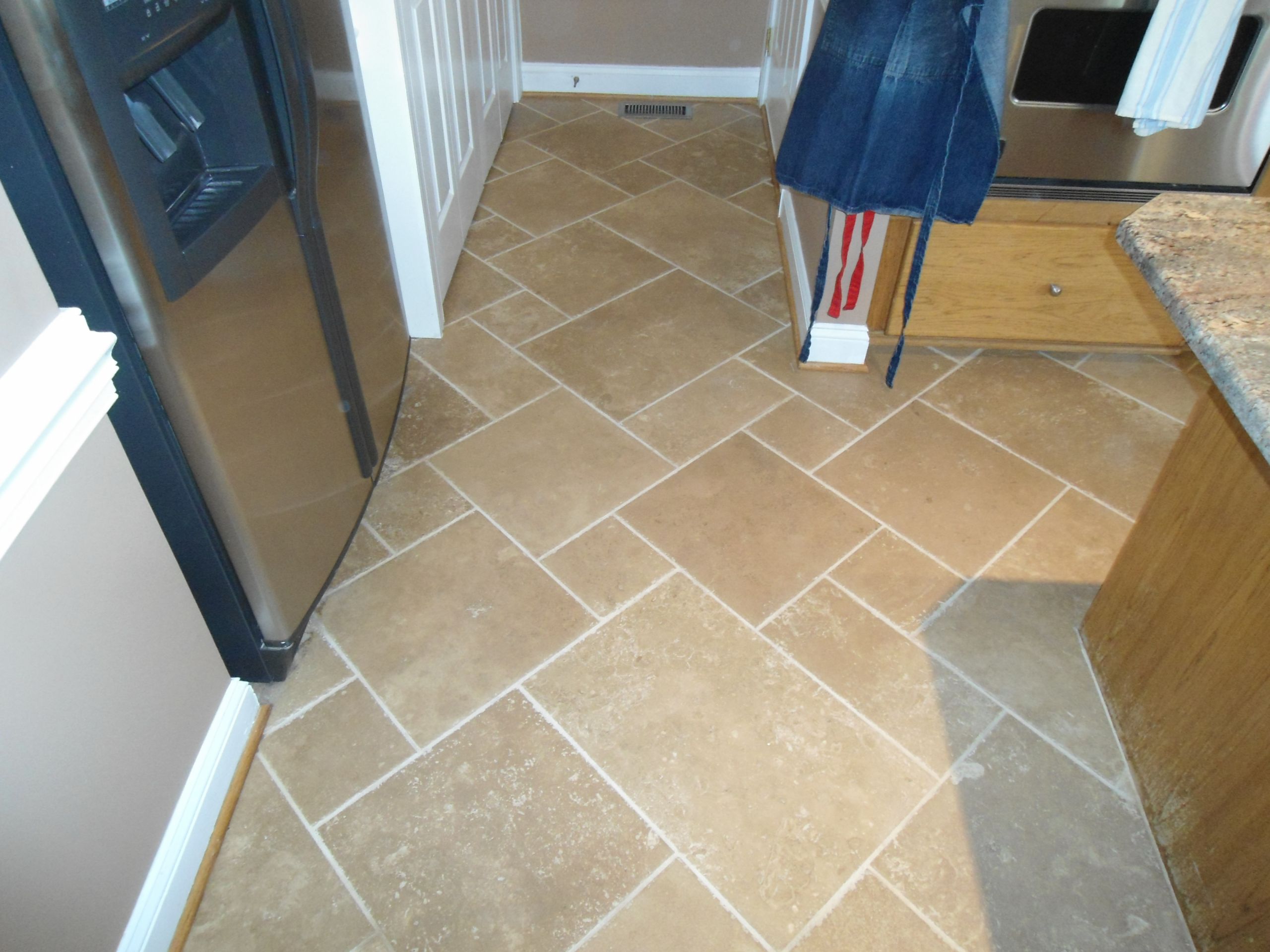 Kitchen Tile Cleaners
 Tile cleaning before and after