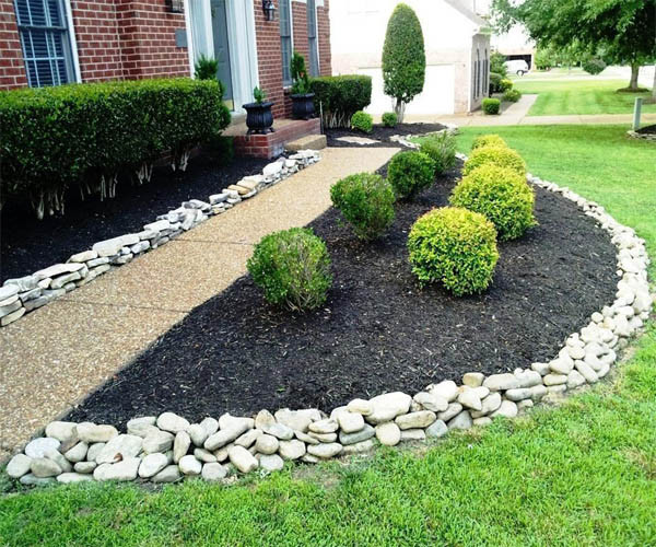 Landscape Edging Stones
 15 Wonderful Garden Edging Ideas With Pebbles And Stones