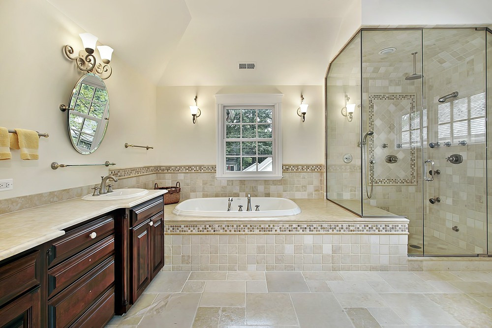 Large Master Bathroom
 40 Primary Bathrooms with Corner Showers s