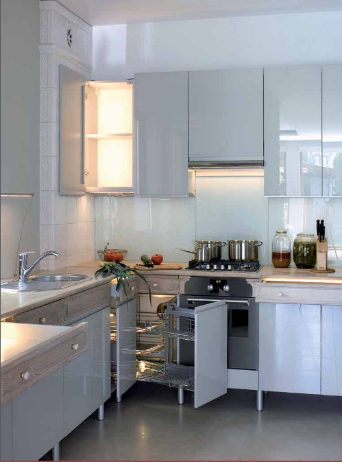 Led Kitchen Light
 Spruce Up Your Home With LED Kitchen Lighting