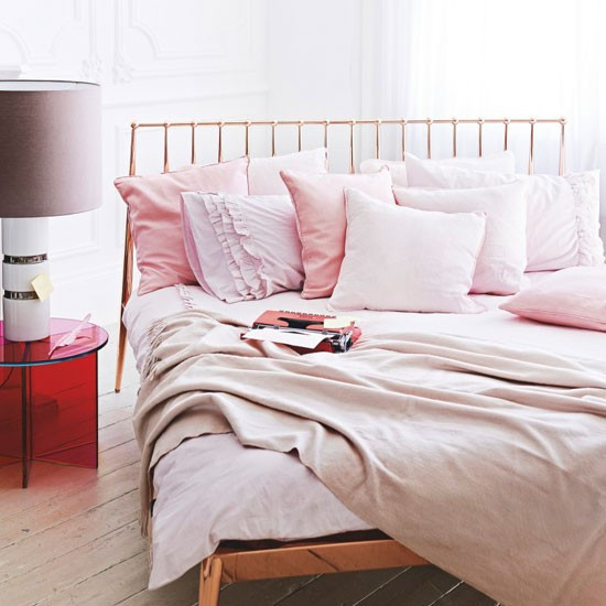 Light Pink Bedroom
 Summer Colors for your Bedroom Makeover