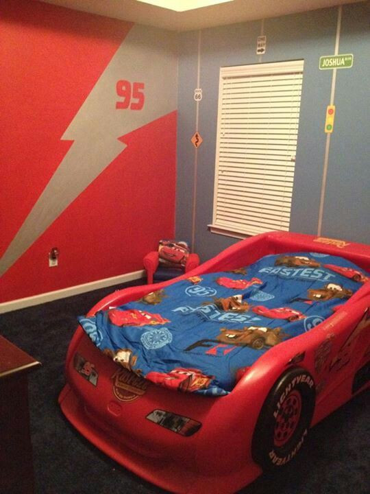 Lightning Mcqueen Bedroom
 Lightning McQueen room