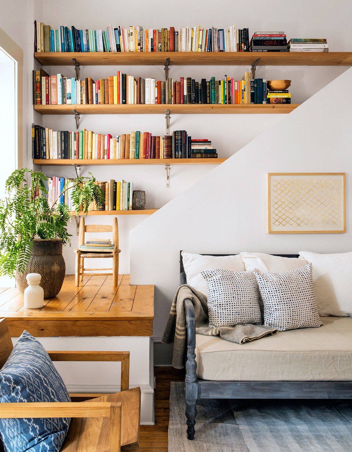 Living Room Bookshelves Ideas
 Room of the Week 9 1 coco kelley coco kelley