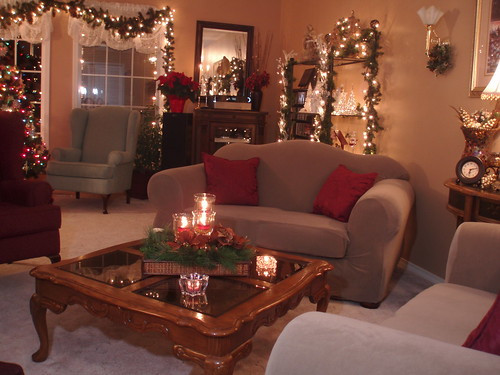 Living Room Table Centerpiece
 Dining Delight Christmas Decor Living Room