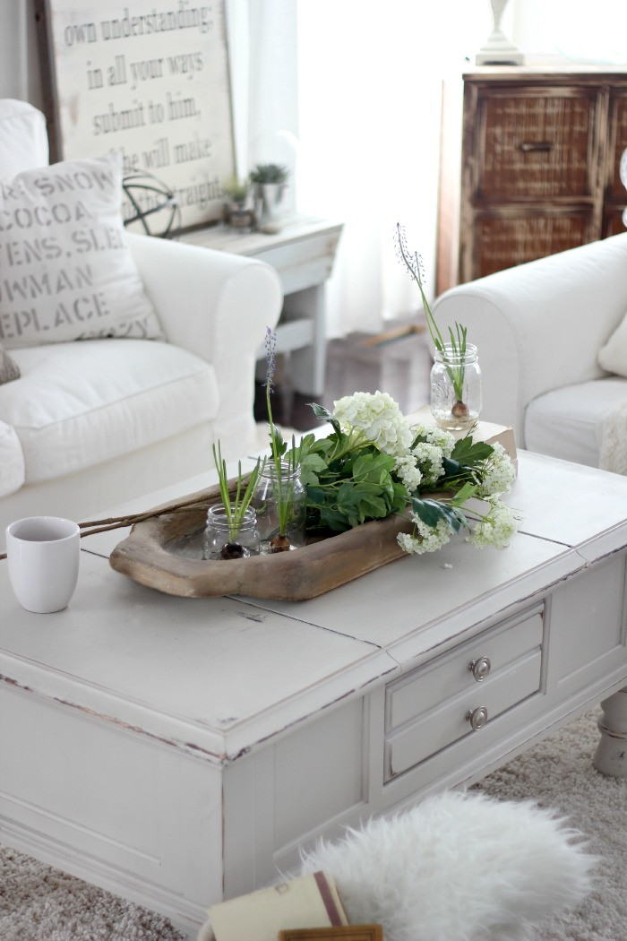 Living Room Table Centerpiece
 Restyle and Refresh for 2017 7 Great Living Room Design
