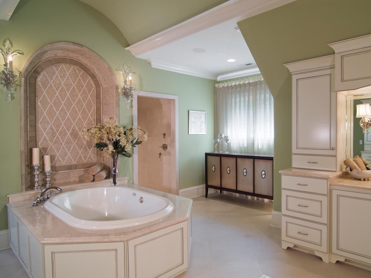Master Bathroom Decorating Ideas
 How to Improve Master Bathroom Designs in Better Way