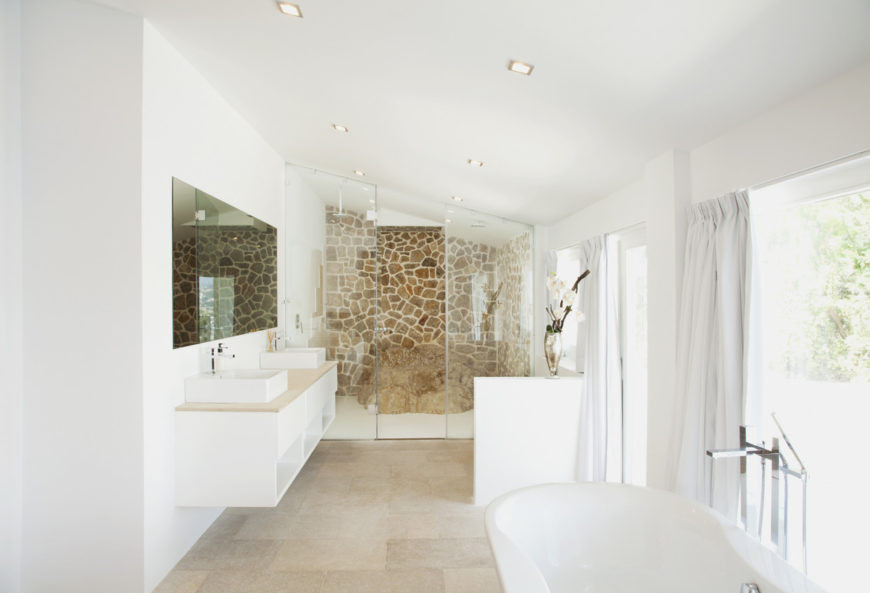 Master Bathroom Walk In Shower
 33 Stunning Master Bathrooms with Glass Walk In Showers