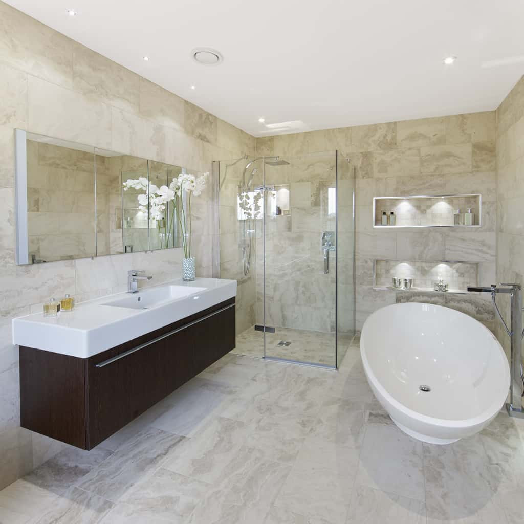 Master Bathroom Walk In Shower
 33 Stunning Primary Bathrooms with Glass Walk In Showers