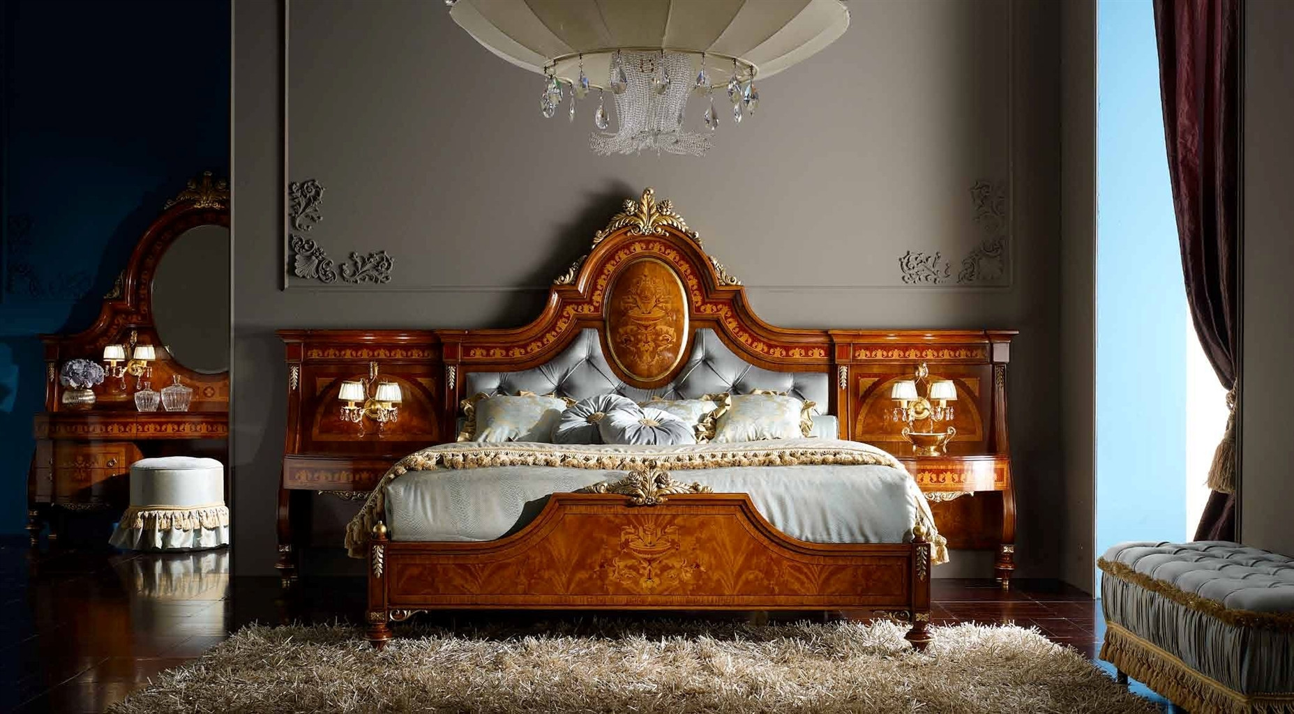 Master Bedroom Bedding Sets
 Elegant master bedroom set that will never be out of style