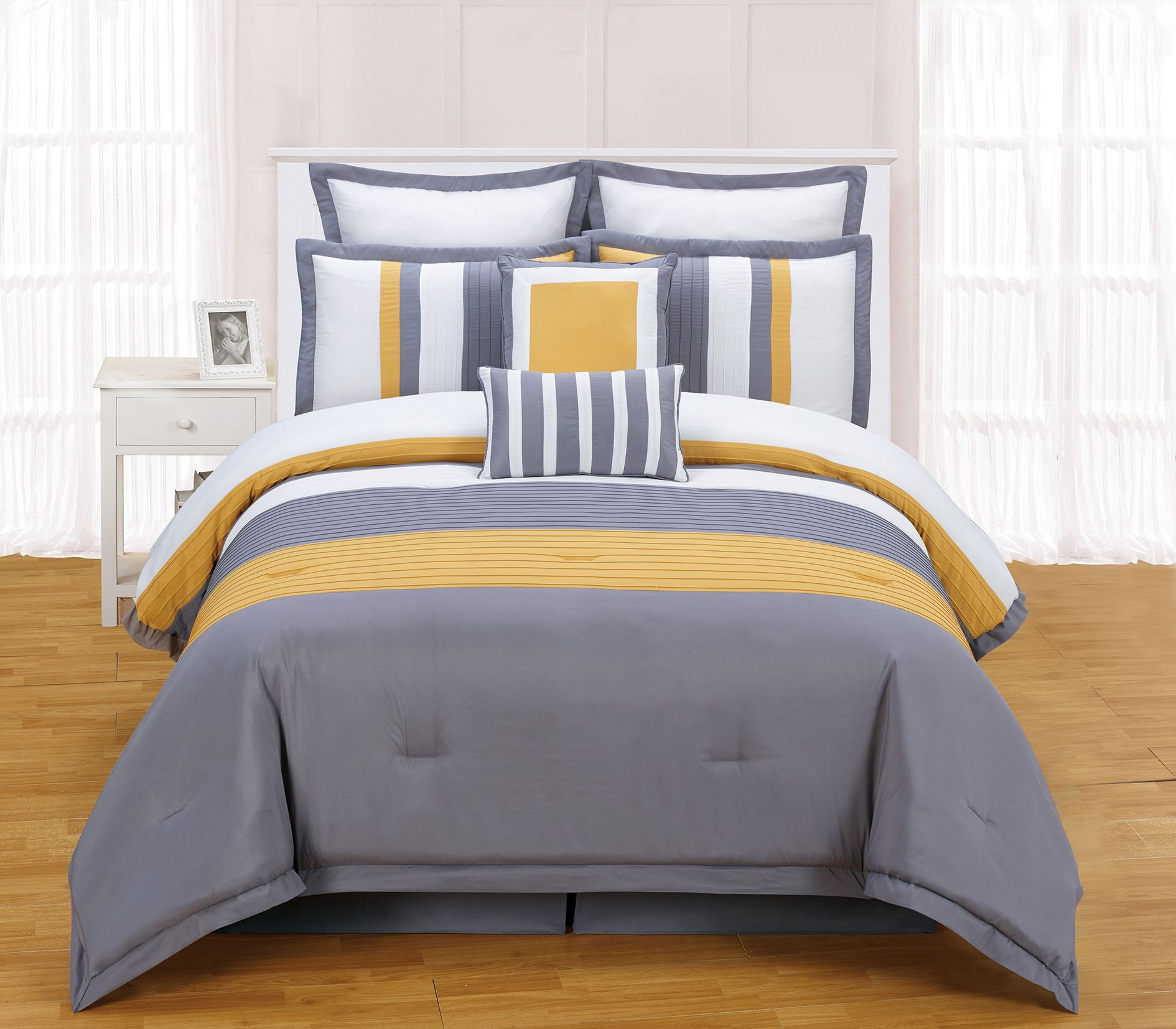 Master Bedroom Bedding Sets
 Rochester bedding by Duck River Textile