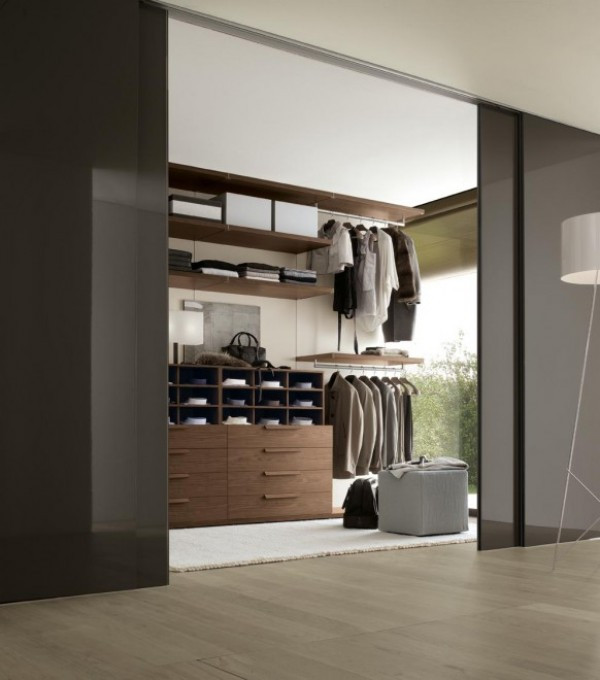 Master Bedroom Closet
 How to Create a Multifunctional Master Bedroom Closet