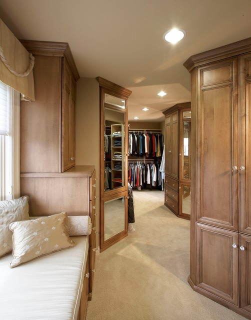 Master Bedroom Closet
 Luxury Master Bedroom Suite