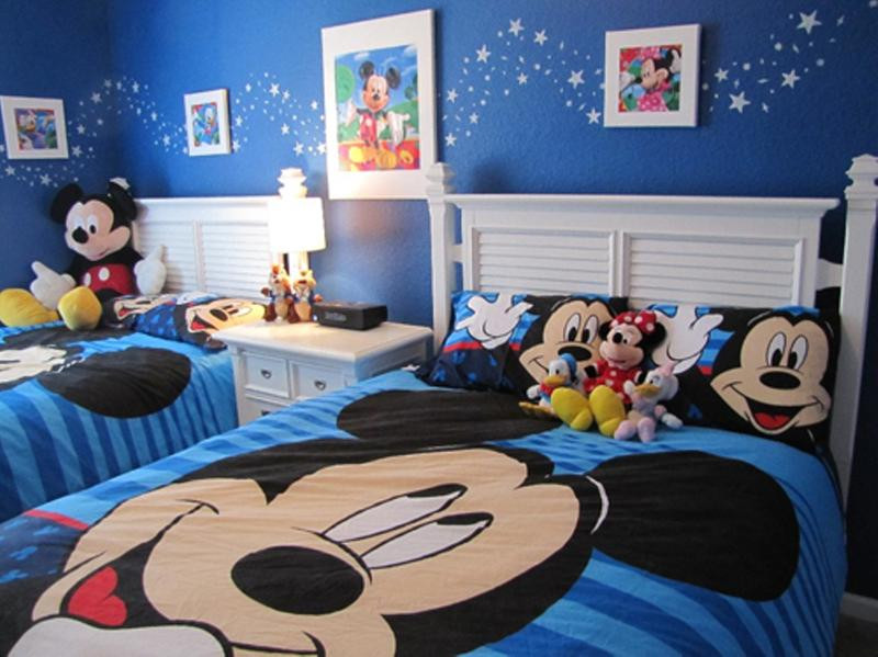 Mickey Mouse Decor For Bedroom
 15 Mickey Mouse Inspired Bedrooms for Kids Rilane