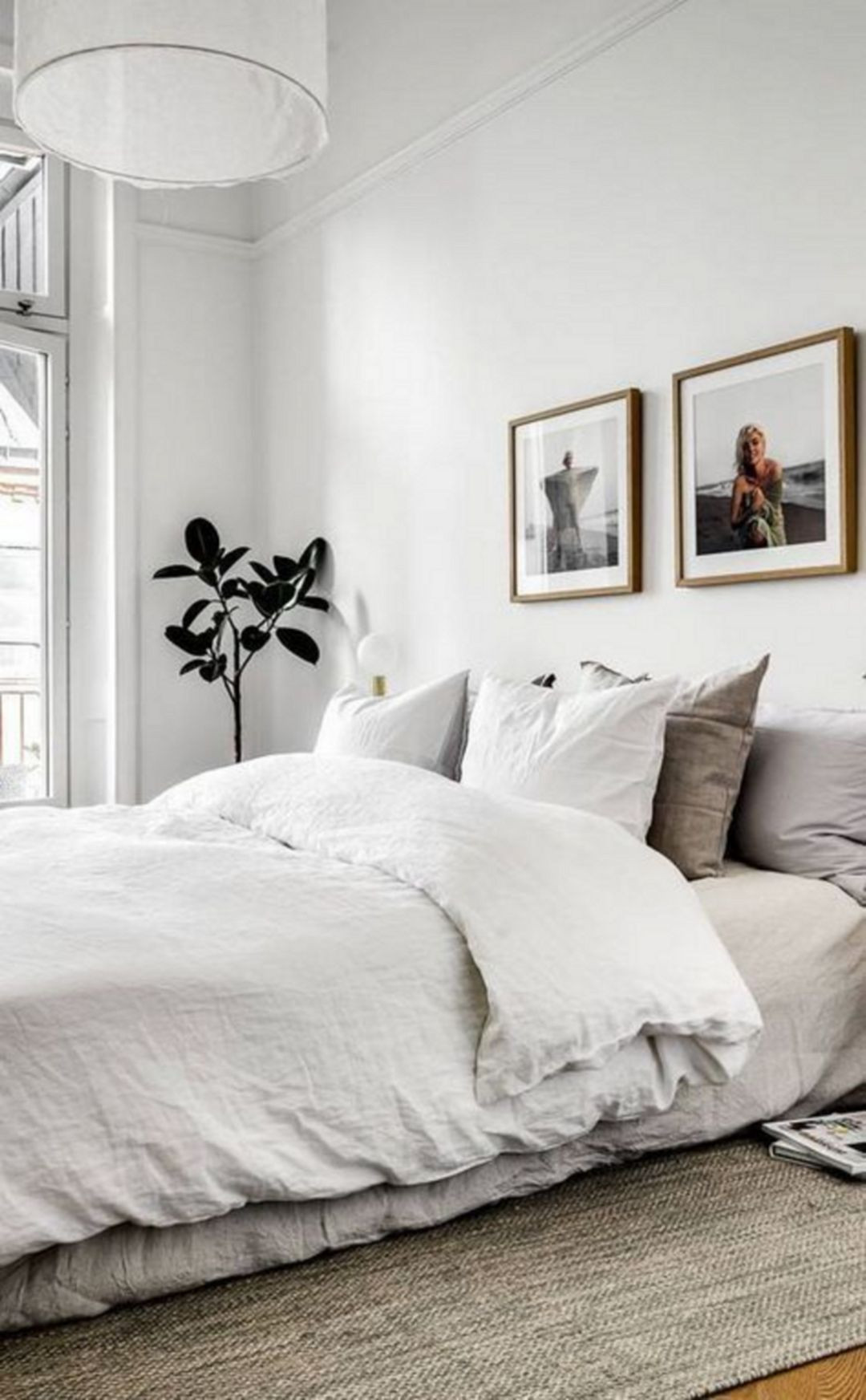 Minimalist Bedroom Decor
 Amazing Minimalist Bedroom Design Ideas 113 – DECORATHING