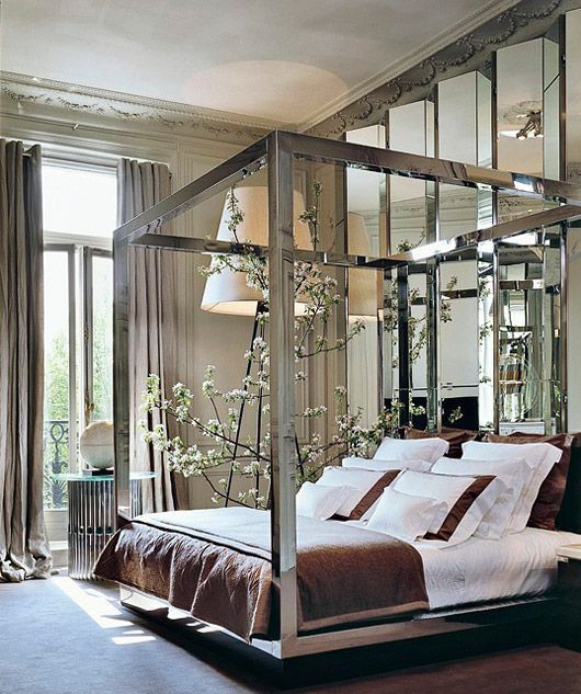 Mirrors For Bedroom Walls
 27 Gorgeous Wall Mirrors To Make A Statement DigsDigs