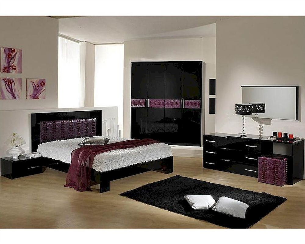 Modern Black Bedroom Set
 Modern Bedroom Set in Black Purple Finish Made in Italy