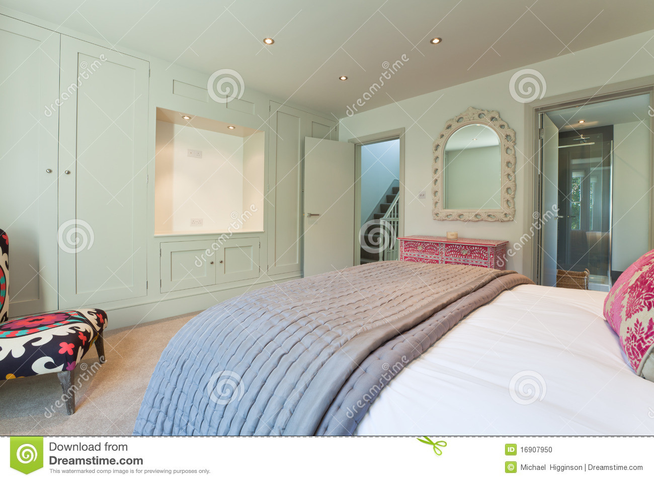 Modern Chic Bedroom
 Modern Chic Bedroom stock photo Image of bedspread house