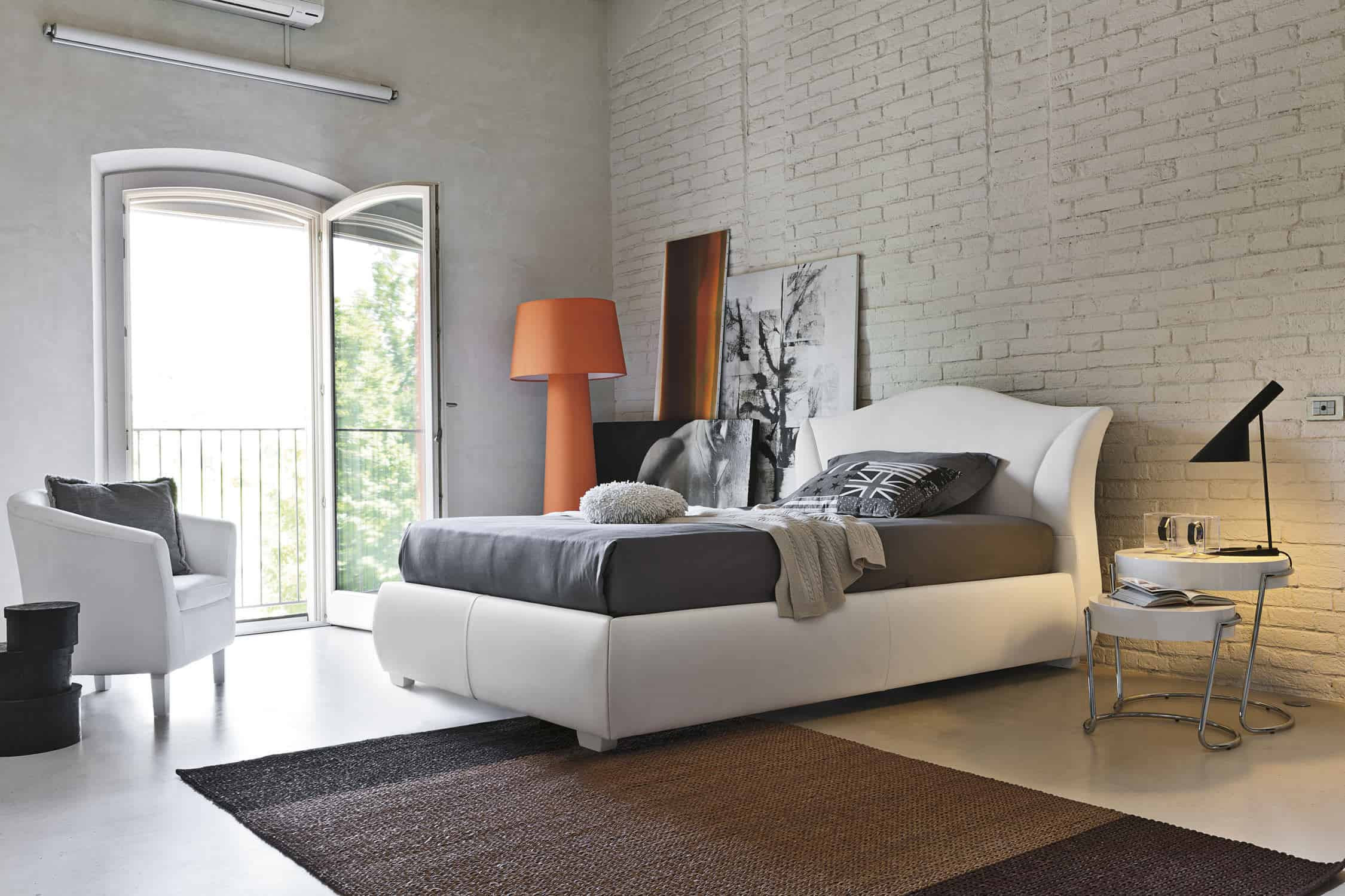 Modern Chic Bedroom
 50 Modern Bedroom Design Ideas
