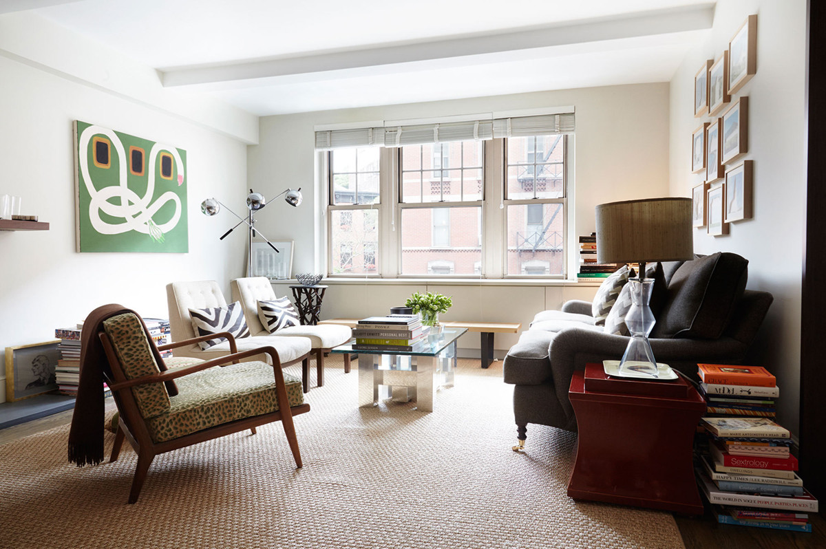 Modern Chic Living Room
 Room of the Week Casual Chic in a Designer s Apartment