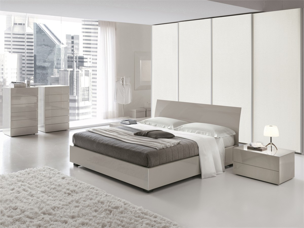Modern Grey Bedroom
 Karisma Contemporary Grey Bed Made In Italy