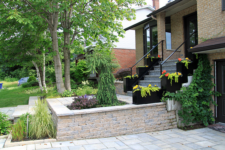 Modern Outdoor Landscape
 Classic Modern Landscaping in Cartierville Montreal
