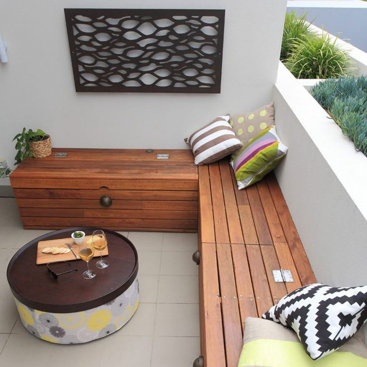 Modern Outdoor Storage Bench
 14 Functional Tiny Apartment Balconies — The Family Handyman
