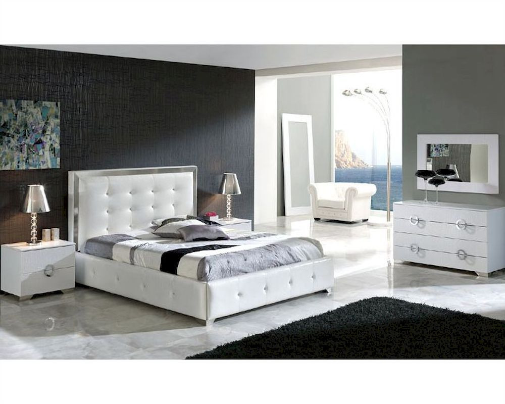 Modern White Bedroom Set
 Modern Bedroom Set Valencia in White Made in Spain 33B241
