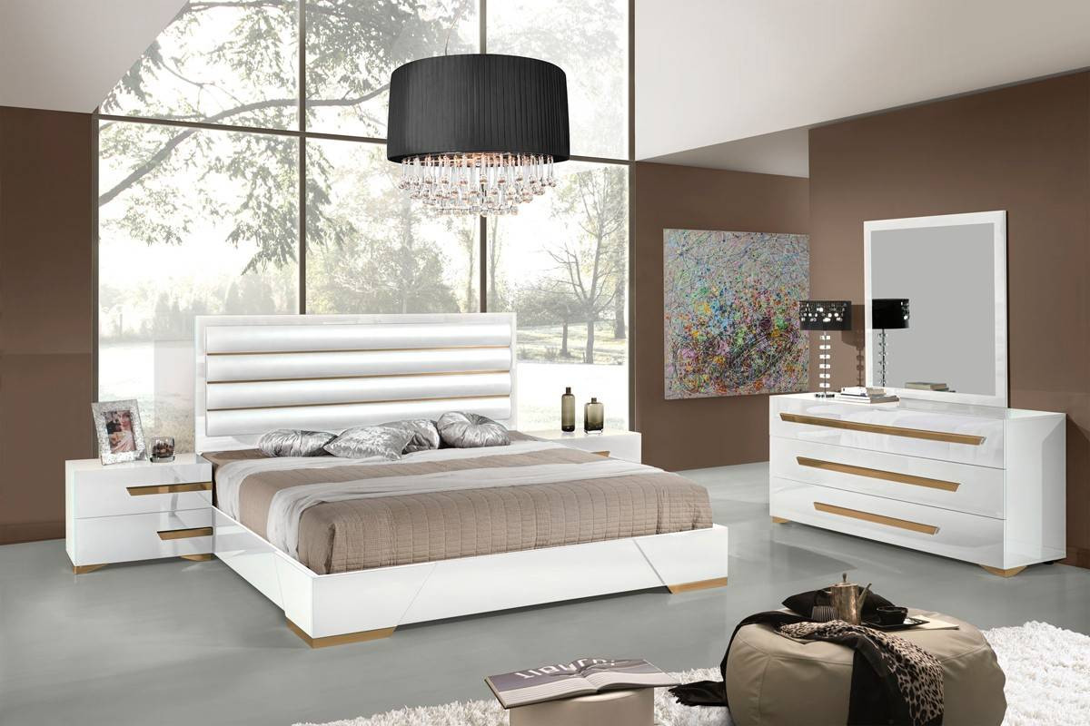 Modern White Bedroom Set
 Made in Italy Quality High End Contemporary Furniture New